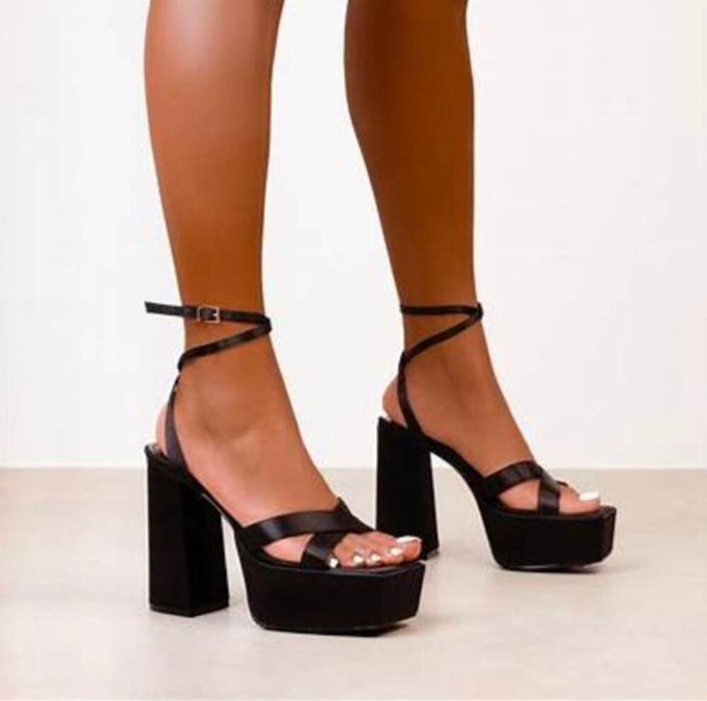 SIMMI London Divine Black Satin Platform Block Heels  Size 9